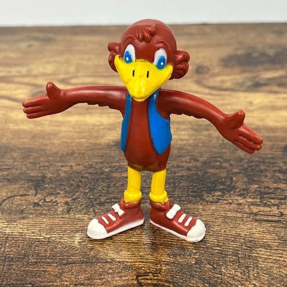 Vintage RED ROBIN RESTAURANT MASCOT BENDABLE FIGURE BIRD BLUE VEST‎ RED
